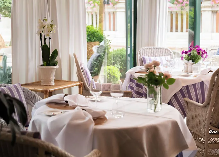 Charming Hotel Dei Chiostri