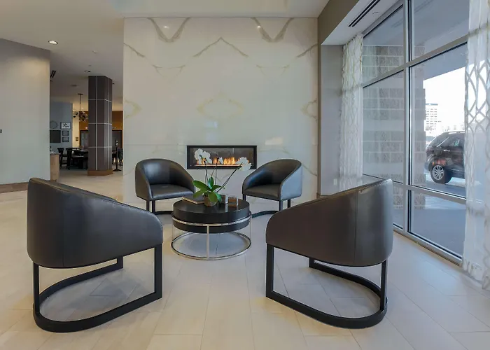 Doubletree By Hilton Evansville