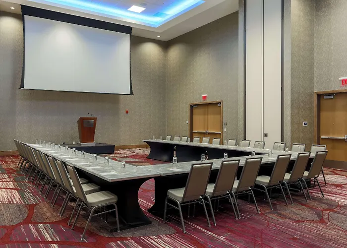 Doubletree By Hilton Evansville