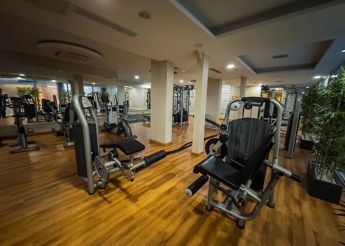 Elegance Resort Hotel & Spa Wellness-Aqua