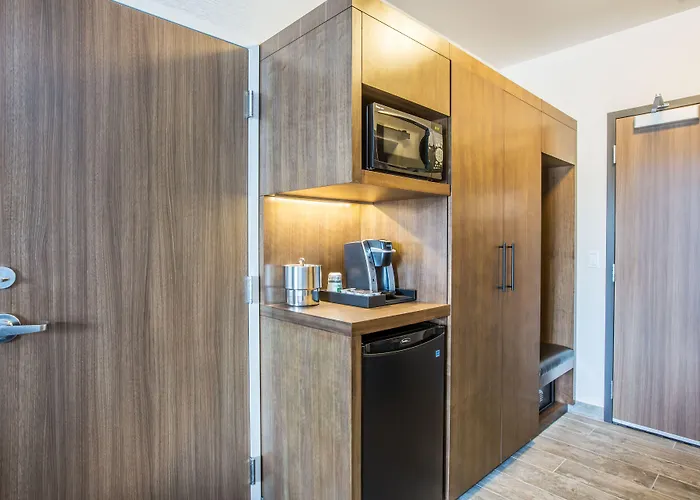 Holiday Inn Portland West - Hillsboro By Ihg