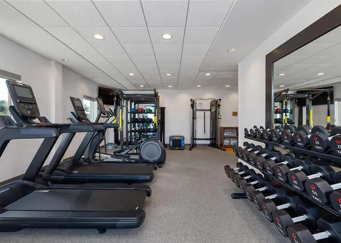 Home2 Suites By Hilton Milwaukee Brookfield