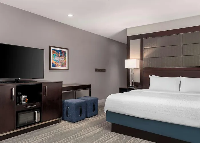 Hampton Inn & Suites-Worcester, Ma