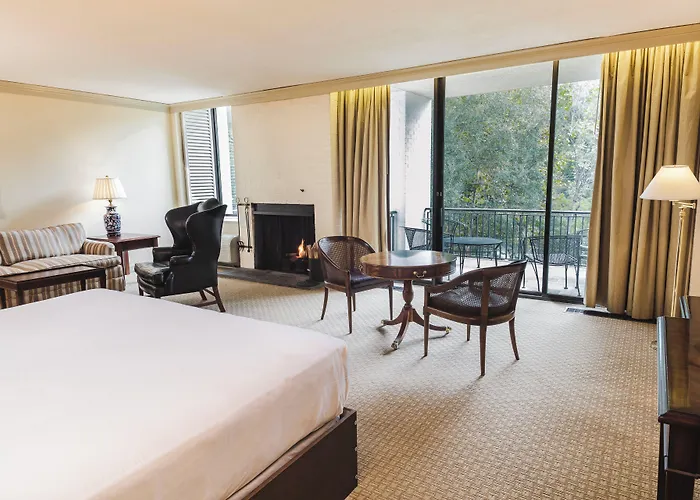 Griffin Hotel, An Official Colonial Williamsburg Hotel