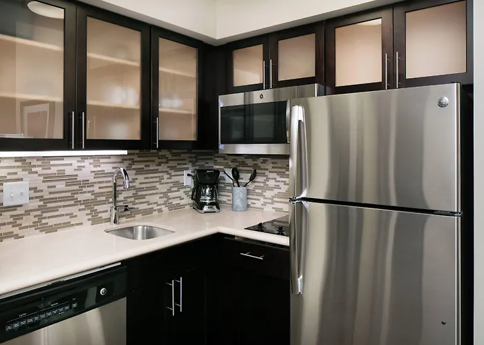 Staybridge Suites Des Moines Downtown By Ihg
