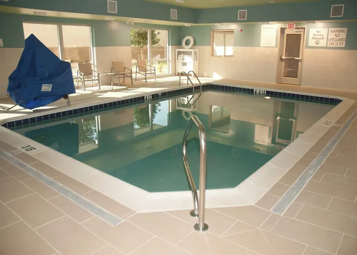 Holiday Inn Express Hotel & Suites Decatur