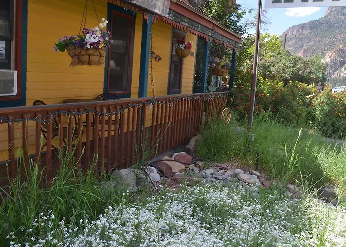 The Ouray Main Street Inn