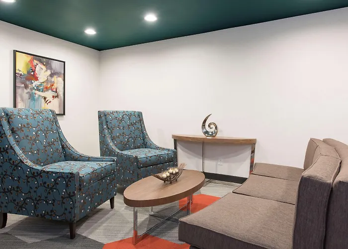 Homewood Suites By Hilton Cleveland/Sheffield
