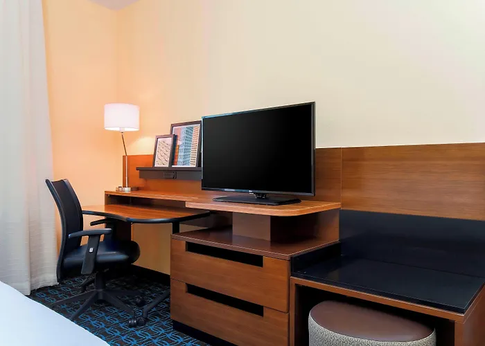 Fairfield Inn & Suites By Marriott Pleasanton