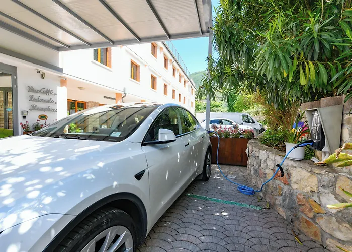 Park Hotel Val Di Monte ***S