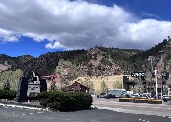 H&H Motor Lodge