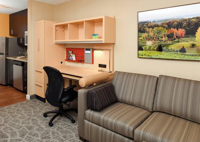 Towneplace Suites By Marriott Detroit Commerce