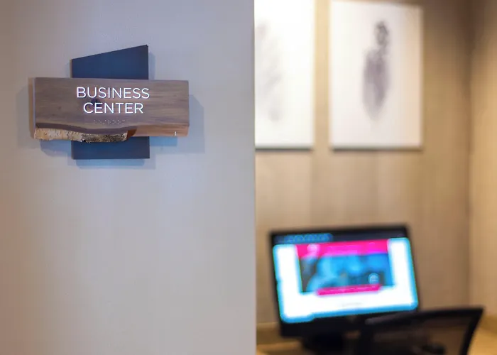 Hotel Indigo Traverse City By Ihg