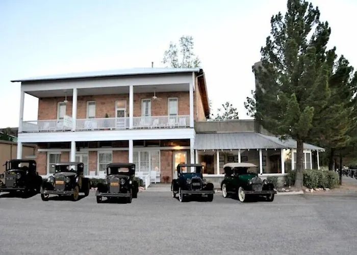 The Hotel Limpia