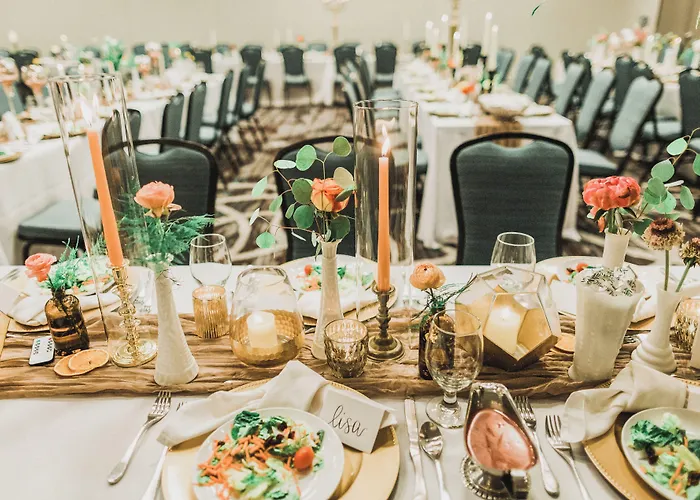 Holiday Inn & Suites Peoria At Grand Prairie By Ihg