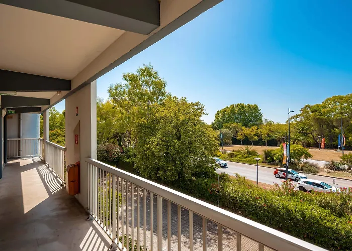 B&B Hotel Hyeres