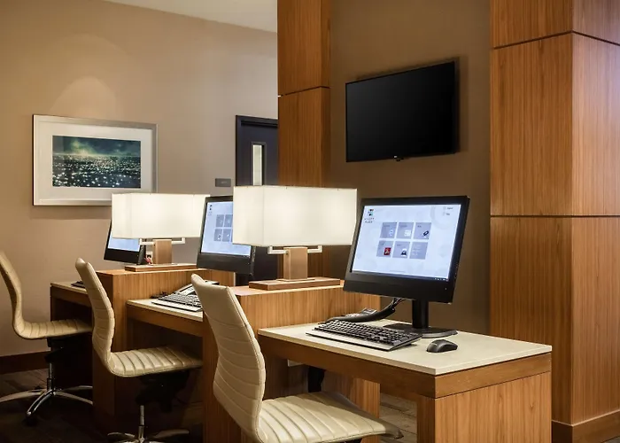Hyatt Place Kansas City Lenexa City Center