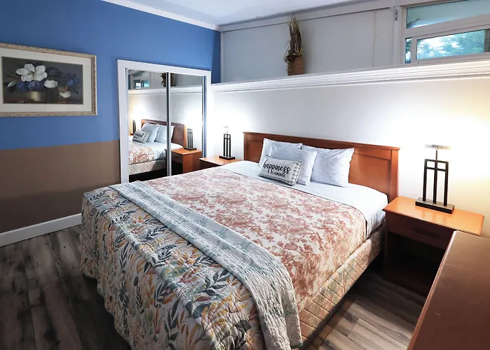 Beachwood Condos & Resort