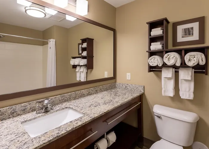 Grandstay Hotel & Suites - Morris