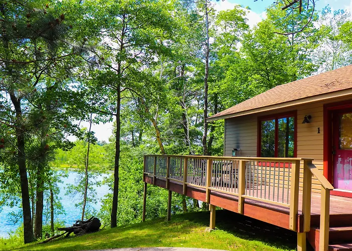 Lost Lake Lodge