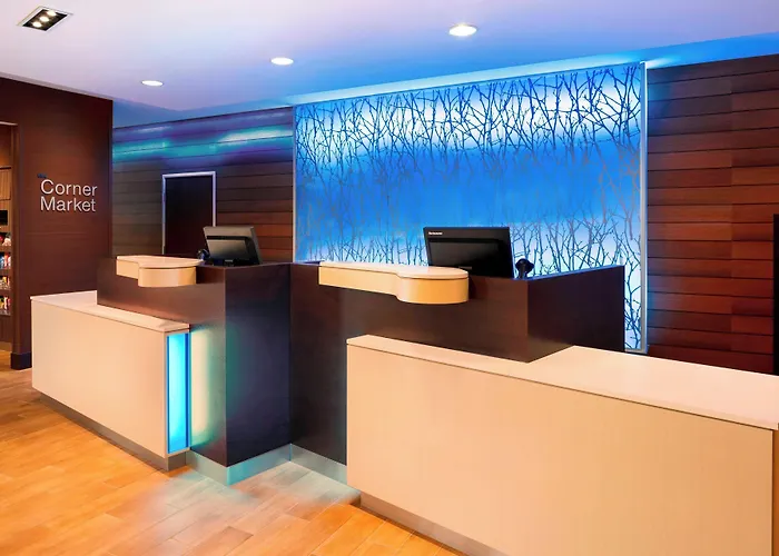 Fairfield Inn & Suites By Marriott Akron Fairlawn