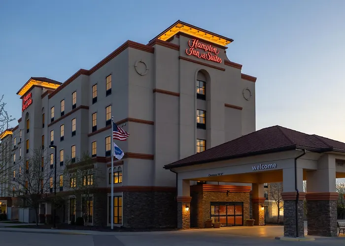 Hampton Inn & Suites West Des Moines Mill Civic