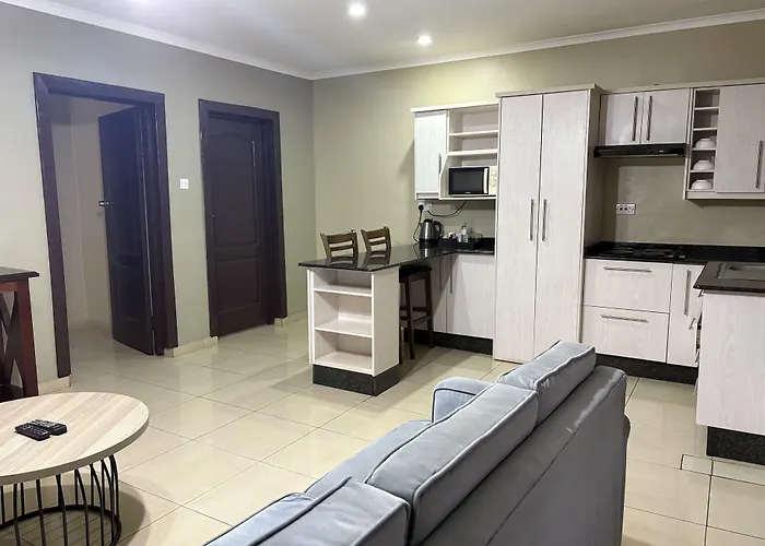 Serendib Suites And Conference Center