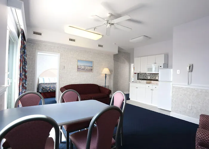Adventurer Oceanfront Inn