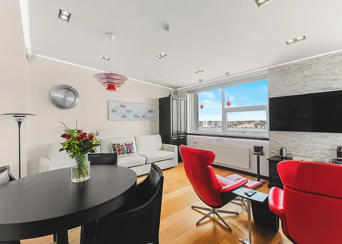 Diamond Suites By Reykjavik Keflavik Airport