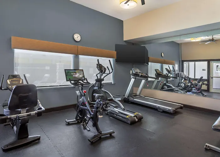 Best Western Plus Lake Jackson Inn & Suites