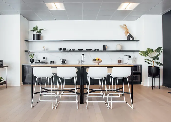 Mint House 70 Pine By Kasa