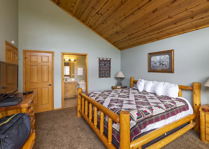 Lodge At Palmer Gulch