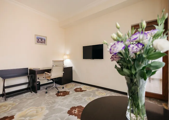 Paris Hotel Yerevan
