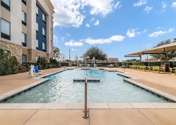 Hampton Inn & Suites Dallas/Plano-East