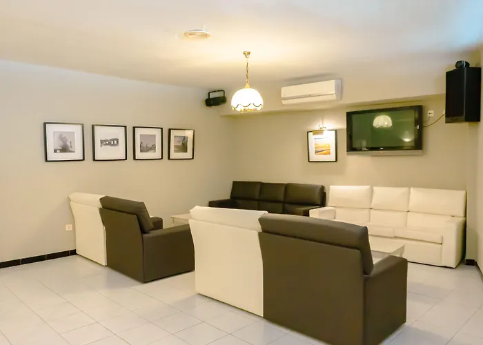 Hotel Atalaya I
