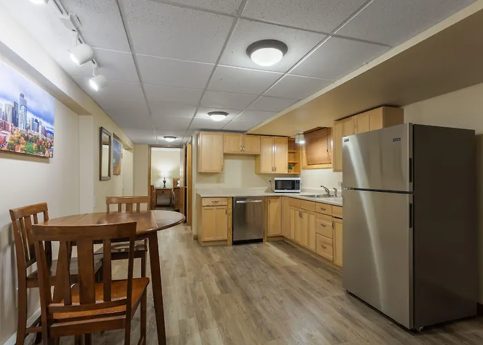 Discovery Lodge