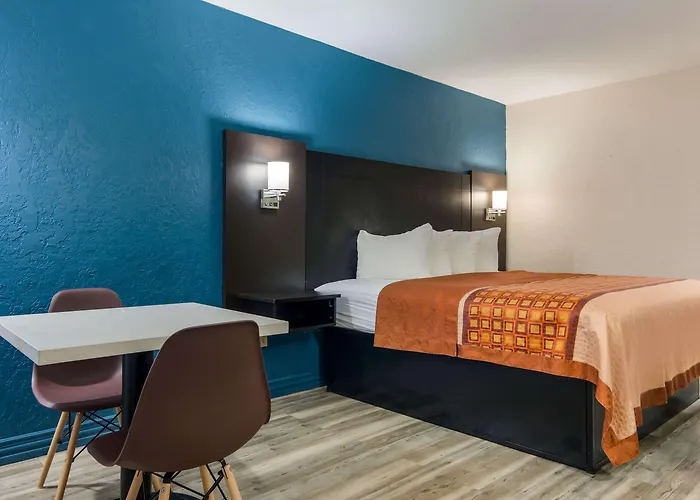 Rodeway Inn Broken Bow-Hochatown