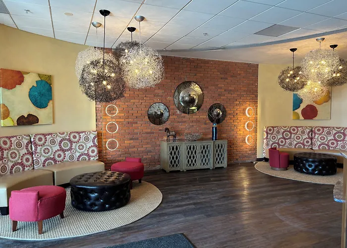 Hotel Indigo Cleveland Beachwood By Ihg