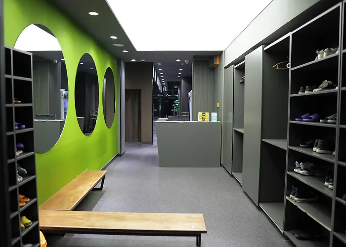 Chinggis Khaan Hotel