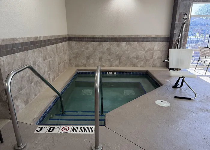 Americinn By Wyndham Waupun