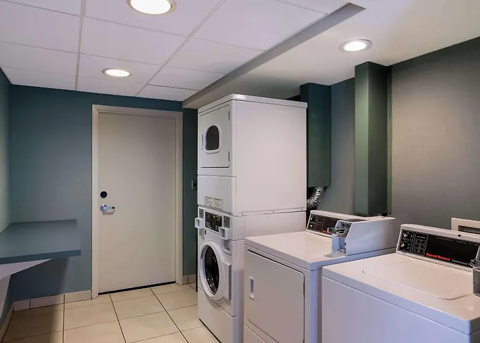 Hampton Inn & Suites Wilmington Christiana