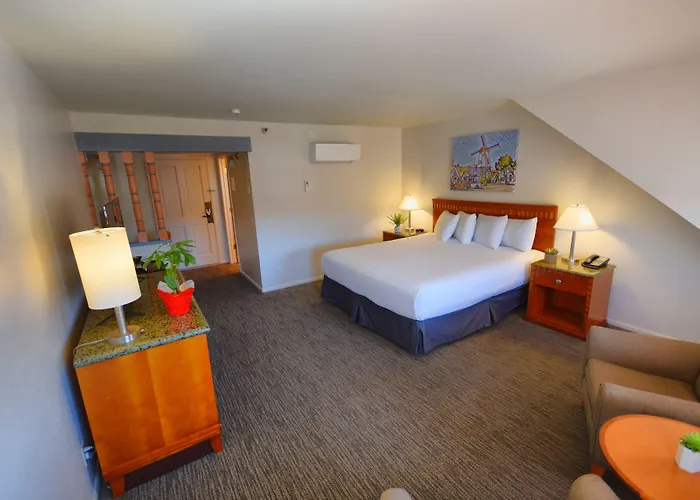 Royal Copenhagen Inn