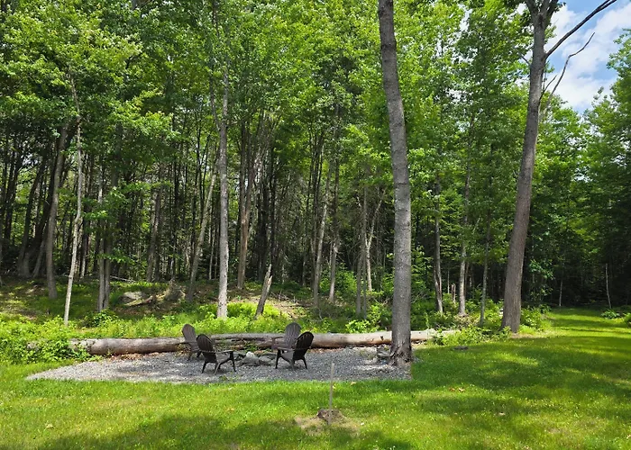 Abbot Trailside Lodging