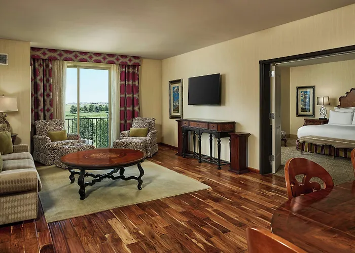Woolley'S Classic Suites
