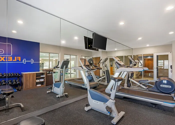 Holiday Inn Express & Suites Hot Springs By Ihg