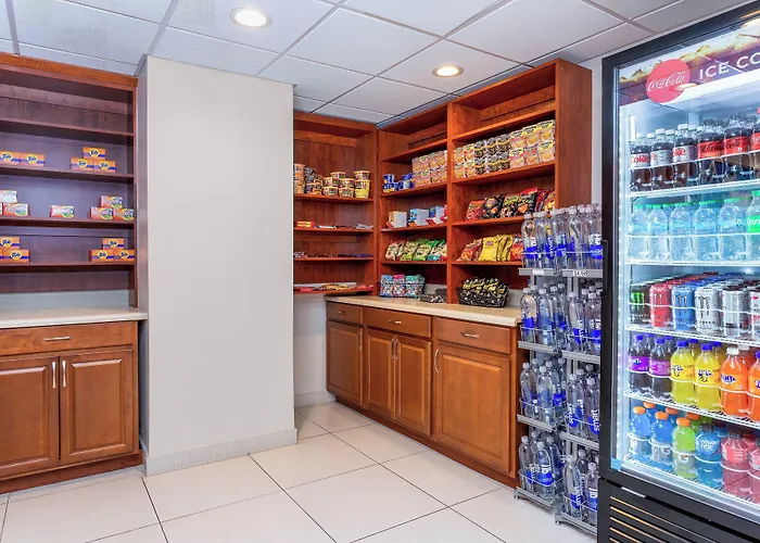 Holiday Inn Express & Suites Lantana By Ihg