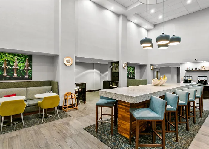 Hampton Inn & Suites Baltimore/Woodlawn