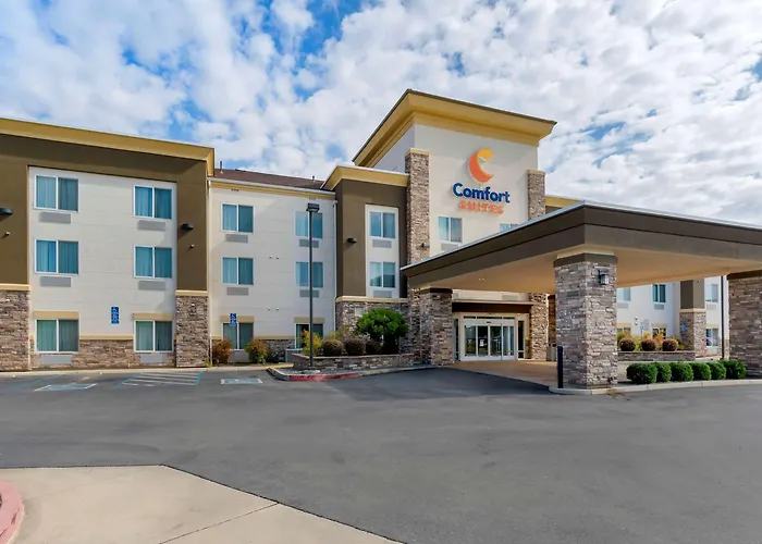 Comfort Suites Redding - Shasta Lake