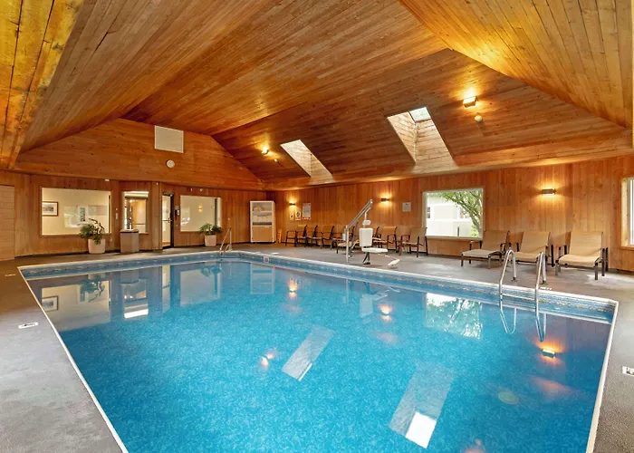 Best Western Plus Windjammer Inn&Conference Center