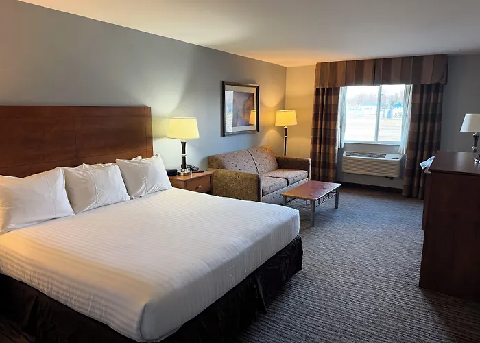 American Inn & Suites